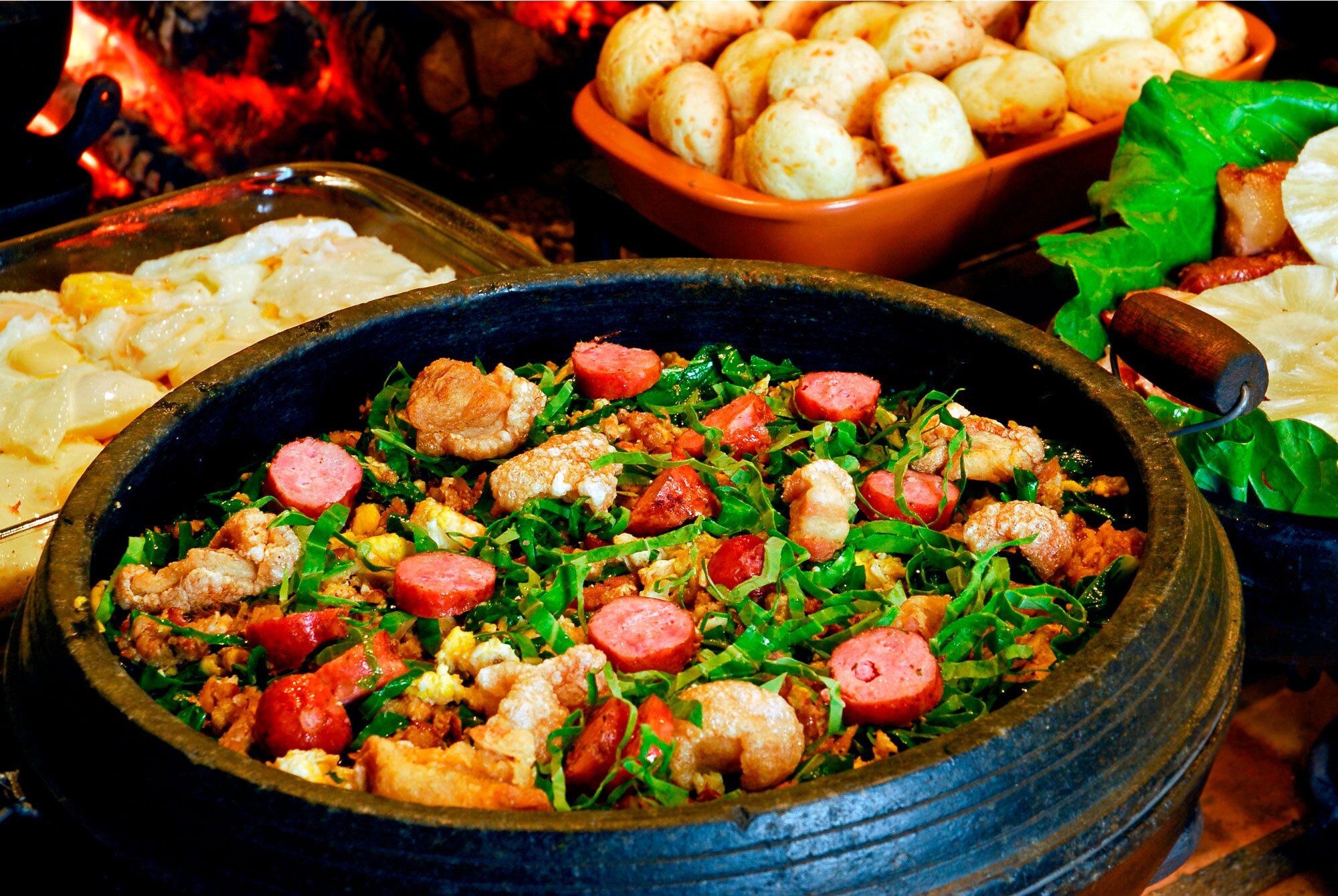 Receitas de Fogão a Lenha: feijão tropeiro